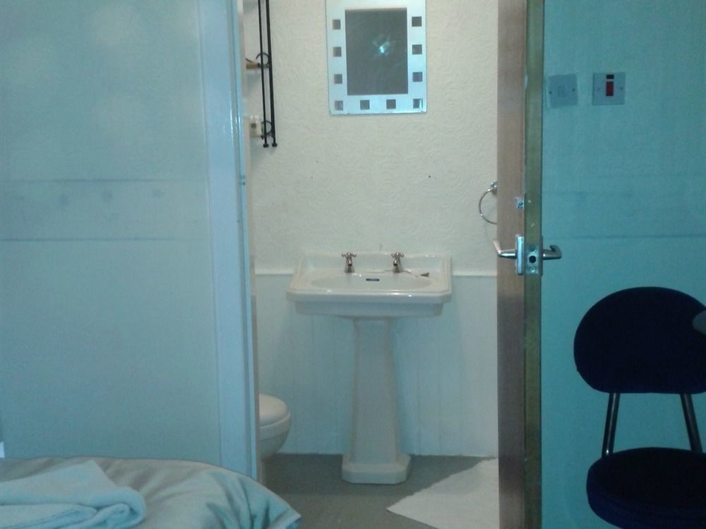 Tropics Beach Hotel Блекпул Екстериор снимка